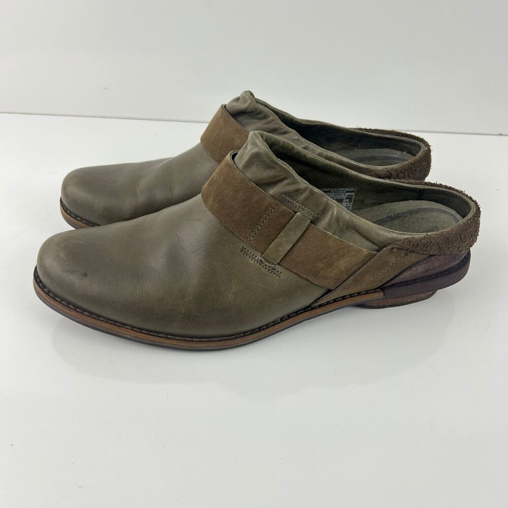 Patagonia Addie Clog Peat Brown Leather Womens Size 9.5 M Mules - Picture 2 of 8